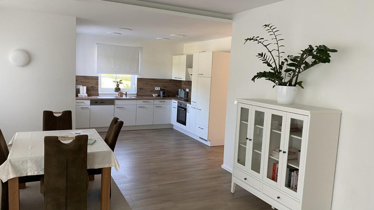 Ferienwohnung Mit Garten Strasswalchen Exterior foto